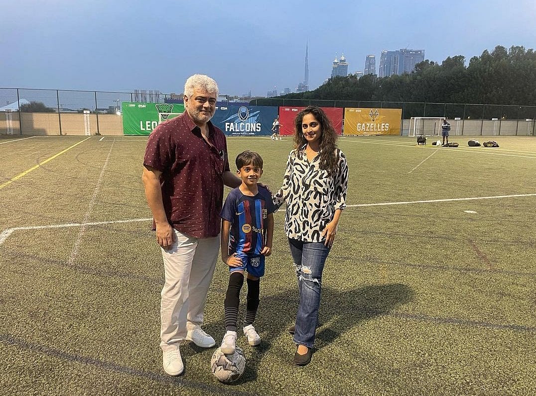 Ajith Kumar: மகன் ஆத்விக் உடன் புட்பால் விளையாடிய அஜித்குமார்| Photo Album