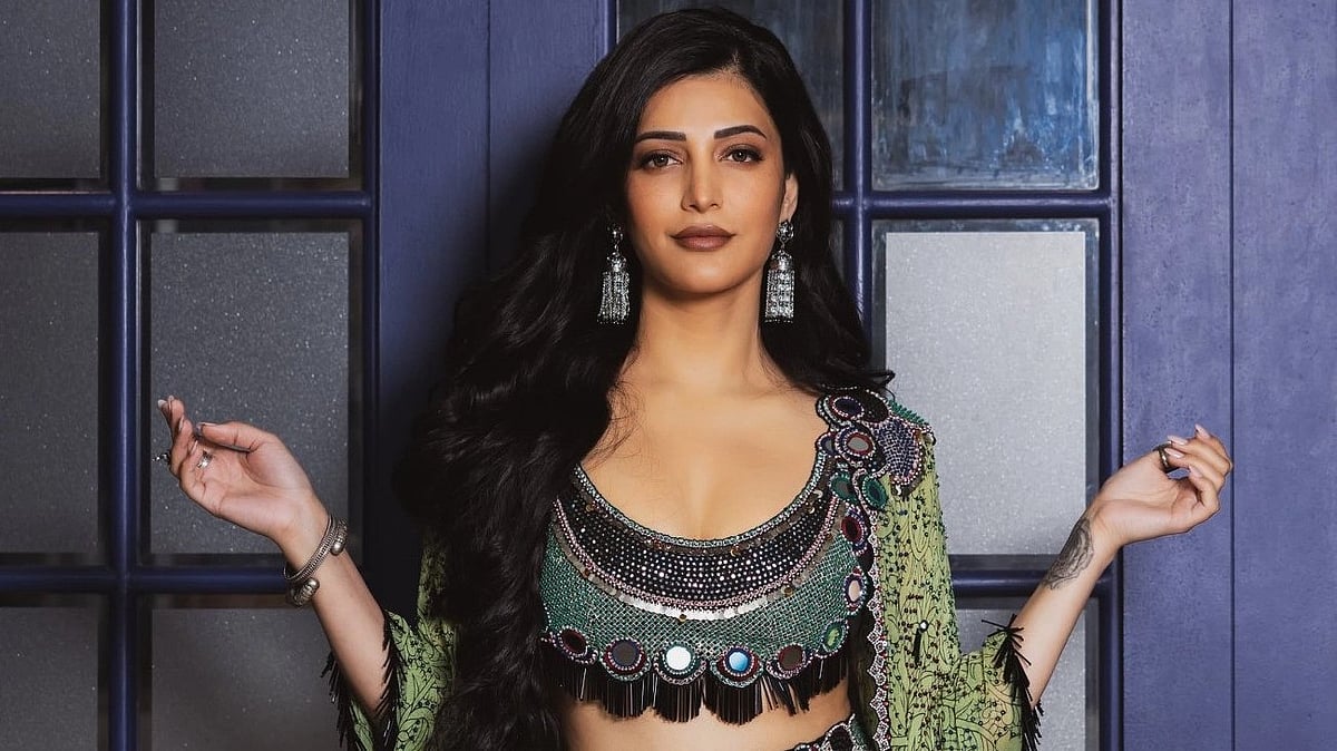 Shruti Haasan: `முன் அந்திச் சாரல் நீ...' - ஸ்ருதிஹாசன் லேட்டஸ்ட் க்ளிக்ஸ் | Photo Album