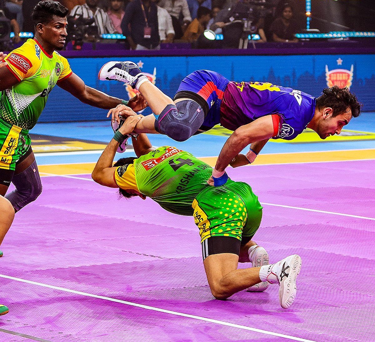 Pro Kabaddi: கடைசி நொடி பரபரப்பு; திடீர் திருப்பம்; எப்படியிருந்தது ப்ரோ கபடி பிளேஆப்ஸ்?