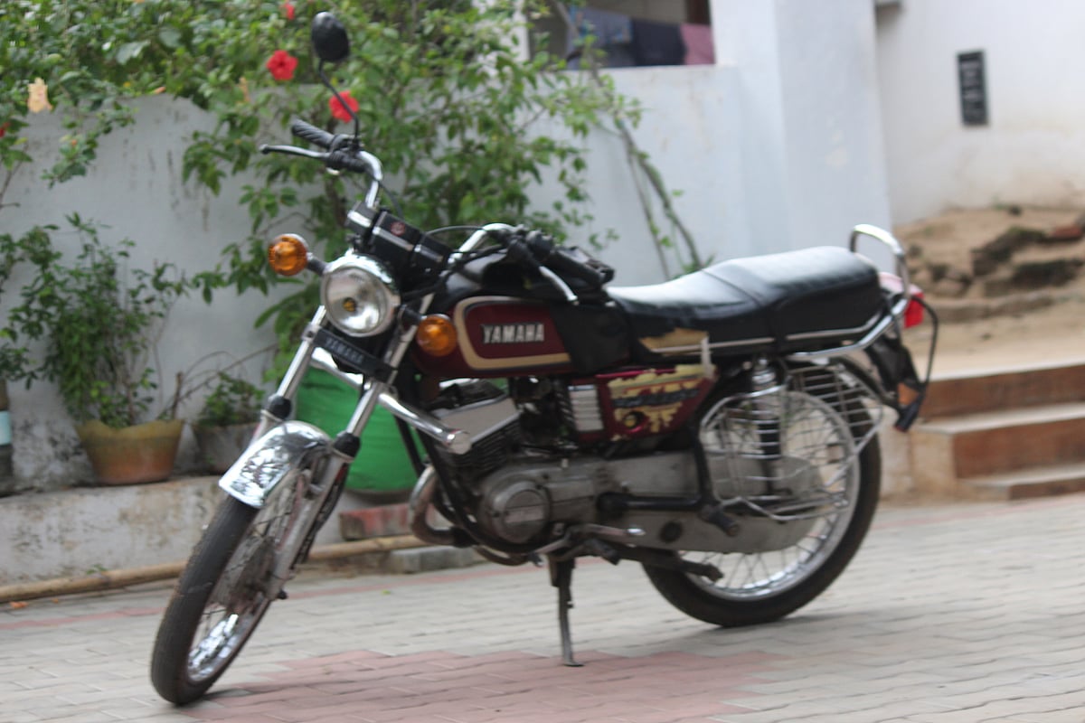 Yamaha: ட்ர்ர்ர்ர்ரு... என்னது, திரும்பவும் வருதா RX100? ஆனால், RX100 ஆக இல்லை; RX200 ஆக இருக்கலாம்!