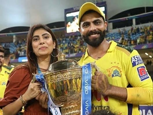 Jadeja: `மருமகள் எங்க குடும்பத்தை பிரிச்சிட்டா!' - ஜடேஜாவின் தந்தை வேதனை!