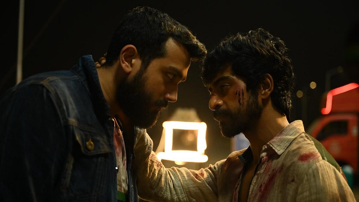 போர் விமர்சனம்: `இந்த காலேஜ் எங்க இருக்கு?' இருவரின் ஈகோ யுத்தமும், யதார்த்தமற்ற கல்லூரிக் களமும்!