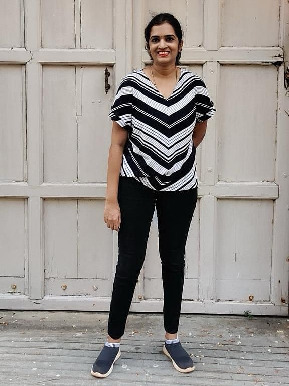 வீட்டிலேயே ஓர் அறை, வெற்றிகரமான ஹோம் பிசினஸ் - கேக் தொழிலில் கலக்கும் திவ்யா! #HerBusiness-4