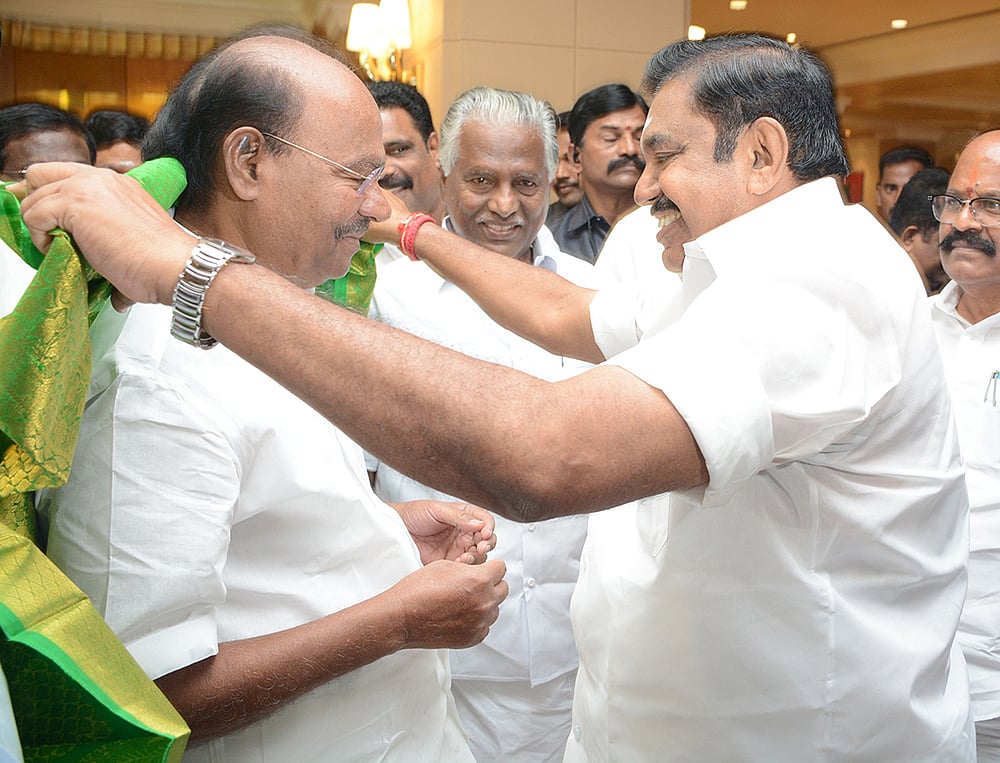 `யூ-டர்ன் மேல் யூ-டர்ன்’ அந்த 48 மணி நேரம்... அதிமுக-வுடன் பாமக கூட்டணிக்கு வந்தது எப்படி?!