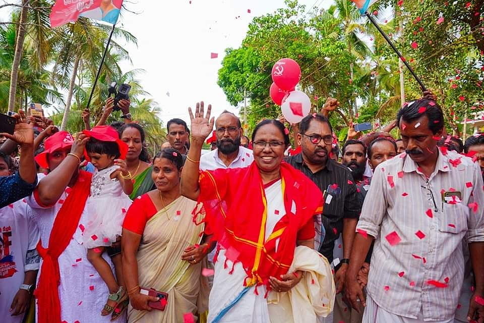 `கொரோனா கள்ளி, ஆபாச மார்ஃபிங்'- காங்கிரஸ் வேட்பாளர் மீது தேர்தல் ஆணையத்தில் புகாரளித்த சிபிஎம் சைலஜா