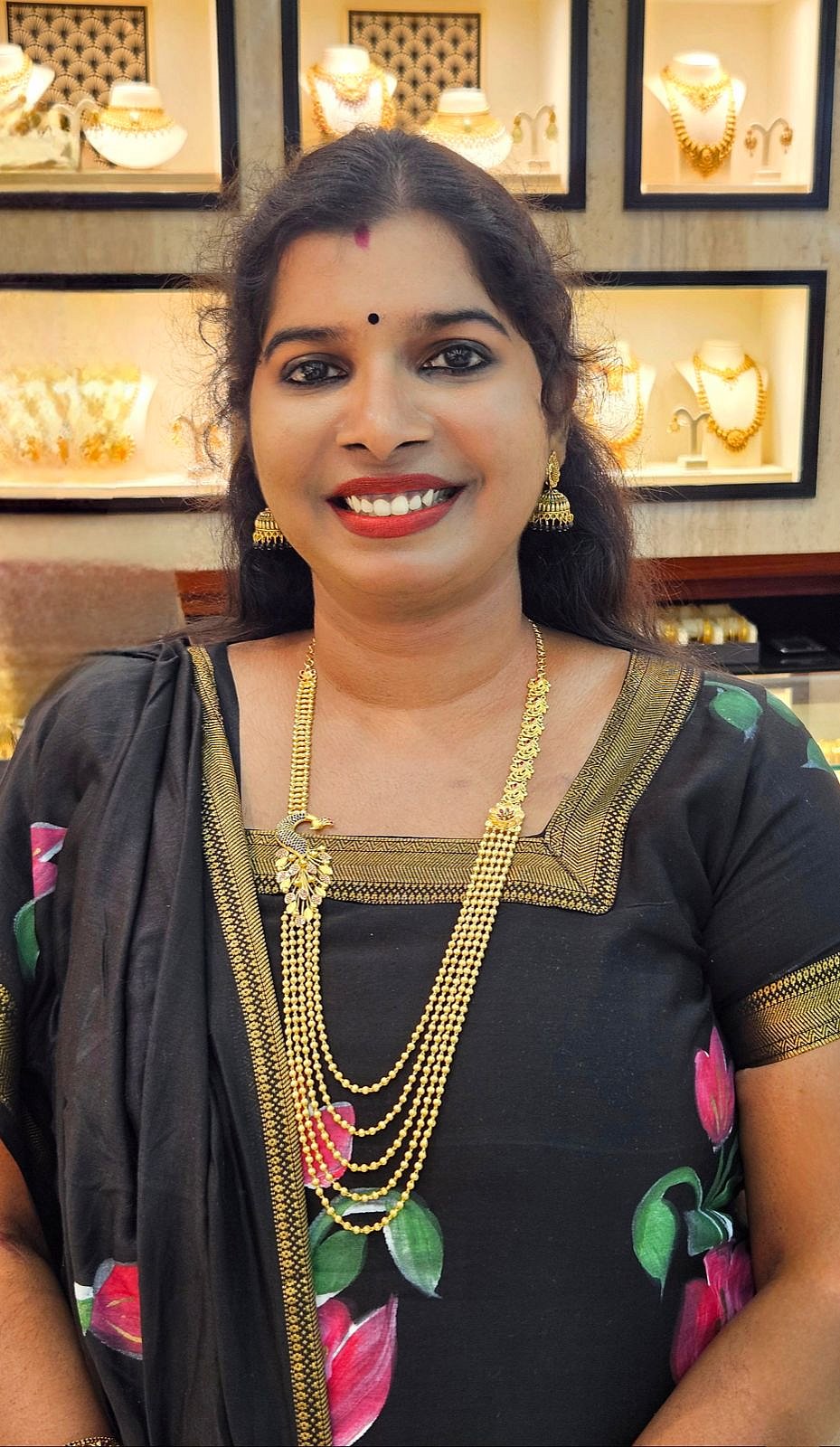 ரூ.2,000 முதலீடு டு 2.5 கோடி டர்ன் ஓவர் - உணவுத்துறையின் ரைஸிங் ஸ்டார்... ஜென்ஸ்லின் வினோத்!