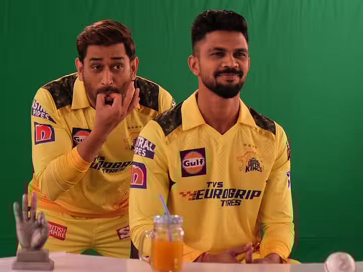 Dhoni: பதவி விலகிய தோனி; புதிய கேப்டனான ருத்துராஜ் கெய்க்வாட்! - சி.எஸ்.கே-வில் புதிய முடிவு