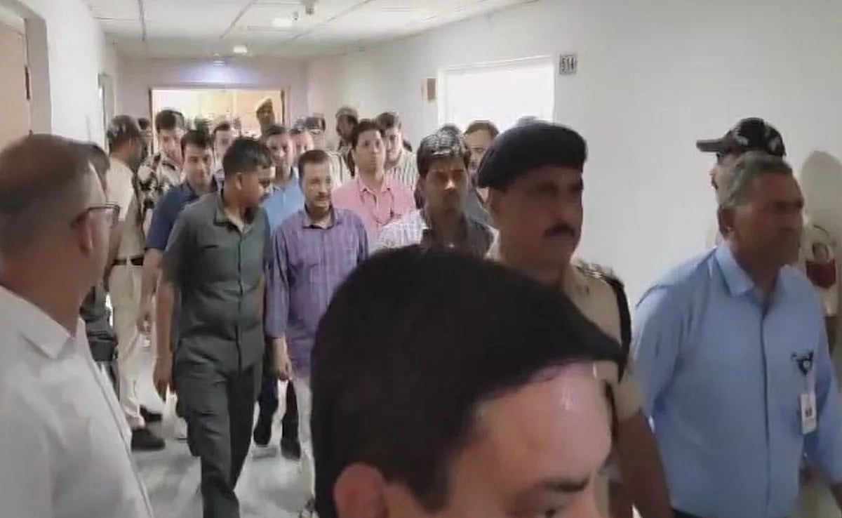 கெஜ்ரிவால்