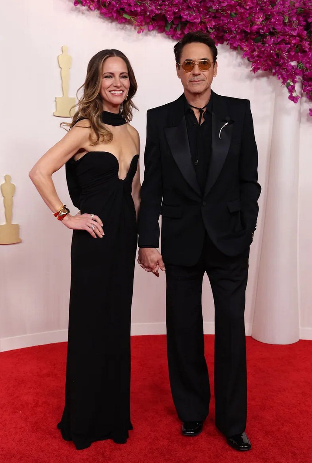 Robert Downey Jr with the Oscar with his wife Susan