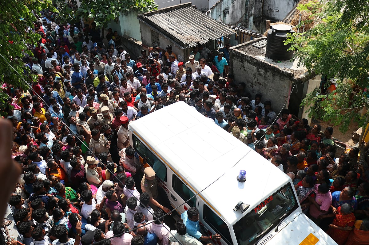 `மேற்குவங்க சம்பவத்துக்கு போராடிய பாஜக, புதுச்சேரி சிறுமி கொலையில் அமைதியானது ஏன்?’ - நாராயணசாமி