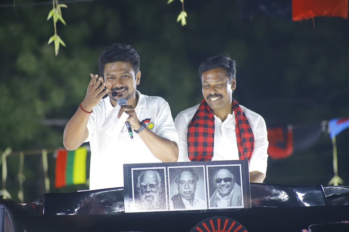 ``மோடி நமக்கு வேட்டு வைத்து கொண்டே இருக்கிறார்; நாம் அவருக்கு திரும்ப வைக்க வேண்டாமா?” - உதயநிதி