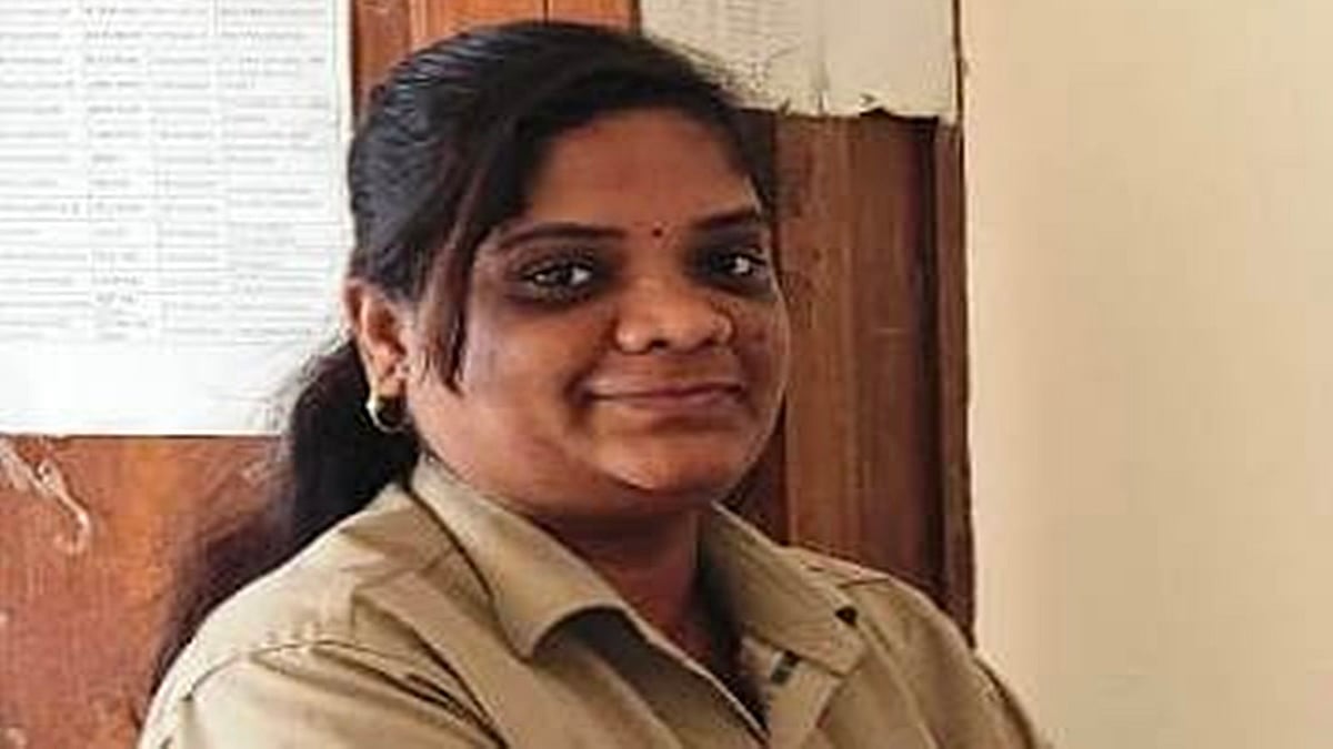 அளவுக்கு அதிகமான மின் கட்டணம்; பெண் ஊழியரை வெட்டிக் கொன்ற கூலித்தொழிலாளி! - அதிர்ச்சி சம்பவம்