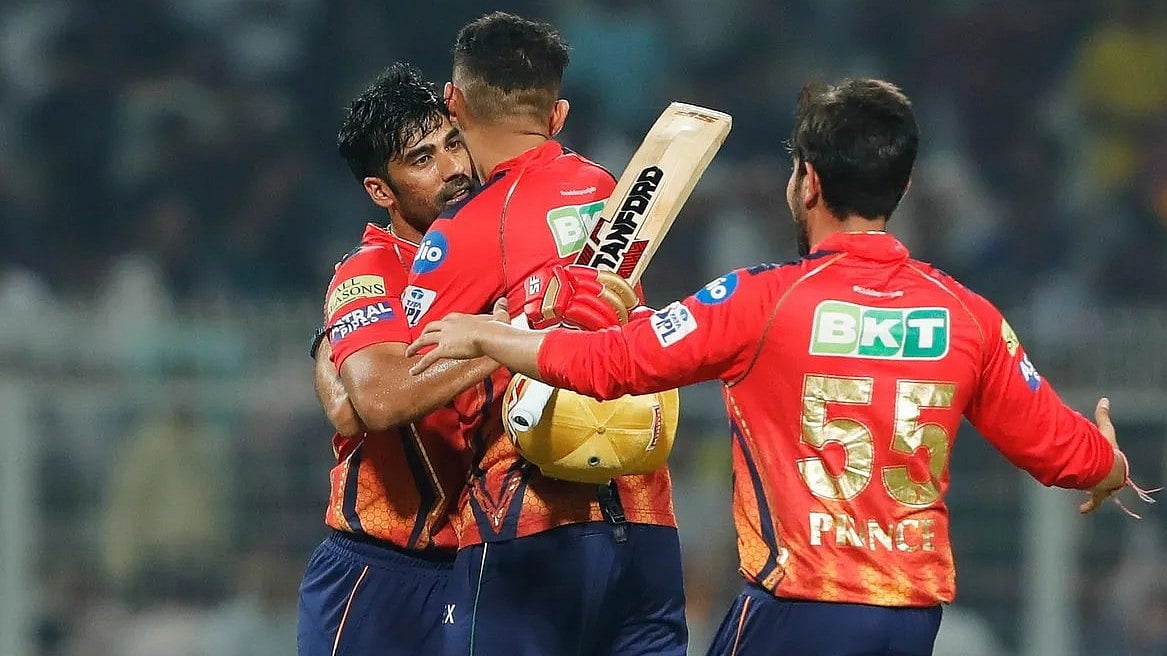 KKR v PBKS: `அர்ஜுனரு வில்லு சிக்ஸரை மட்டும் அள்ளு!'- தெறி மோடில் பஞ்சாப்; எங்கே செல்லும் இந்த பாதை?