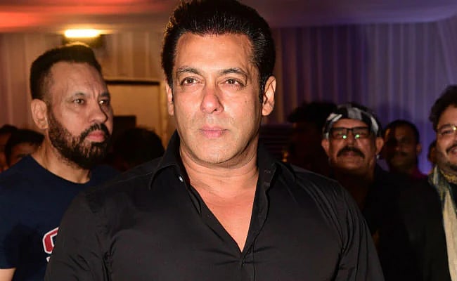 Salman Khan: 6 மணி நேரம்,150 கேள்விகள்; துப்பாக்கிச்சூடு சம்பவம் குறித்து சல்மான் கான் வாக்குமூலம்!