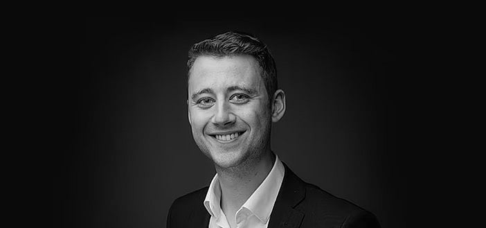 18 வயதில் வேலை; School முடிக்கல; ஆனா, பென் நியூட்டனின் ஆண்டு வருமானம் ரூ.10 கோடி - எப்படி தெரியுமா?!