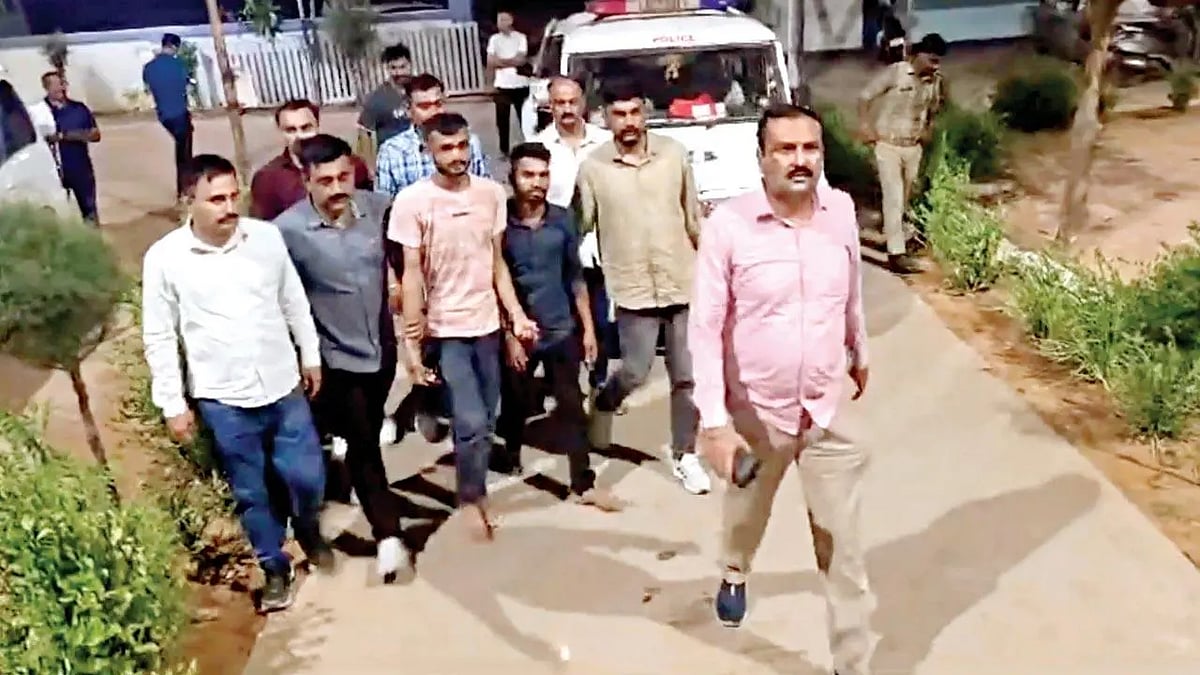 ரம்ஜான் தினத்தில் சல்மான் கான் பண்ணை வீட்டில் தாக்குதல் நடத்த திட்டம்... விசாரணையில் வெளியான தகவல்!