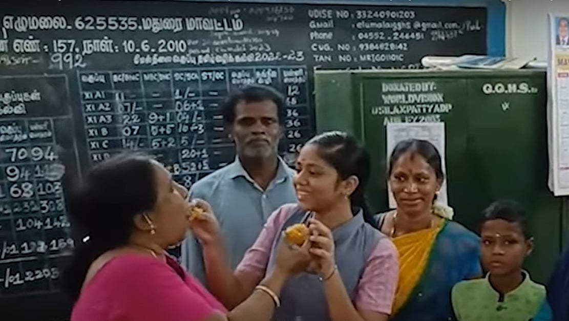 கூலிவேலை தந்தை, அங்கான்வாடி ஊழியர் தாய், 497 மதிப்பெண் எடுத்த உசிலம்பட்டி அரசுப்பள்ளி மாணவி சுஸ்யா!