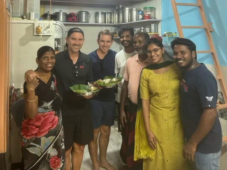 Justin Langer: 'ஆடம்பரம் இல்ல. ஆனால் சந்தோஷம் இருக்கு!' -தாராவியில் நெகிழ்ந்த லக்னோ அணி பயிற்சியாளர்