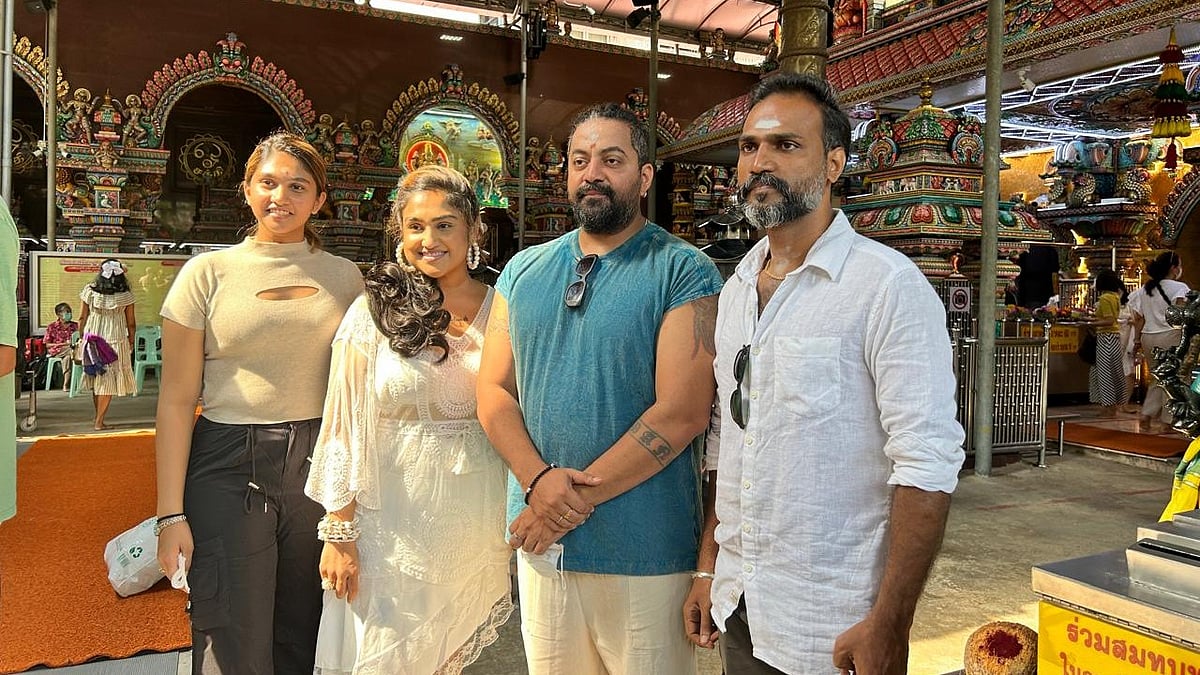 மிஸ்டர் & மிஸஸ்: புது நண்பர் தந்த ஐடியா; ராபர்ட் மாஸ்டருடன் நடிகையாகக் களமிறங்கிய வனிதா விஜயகுமார்!