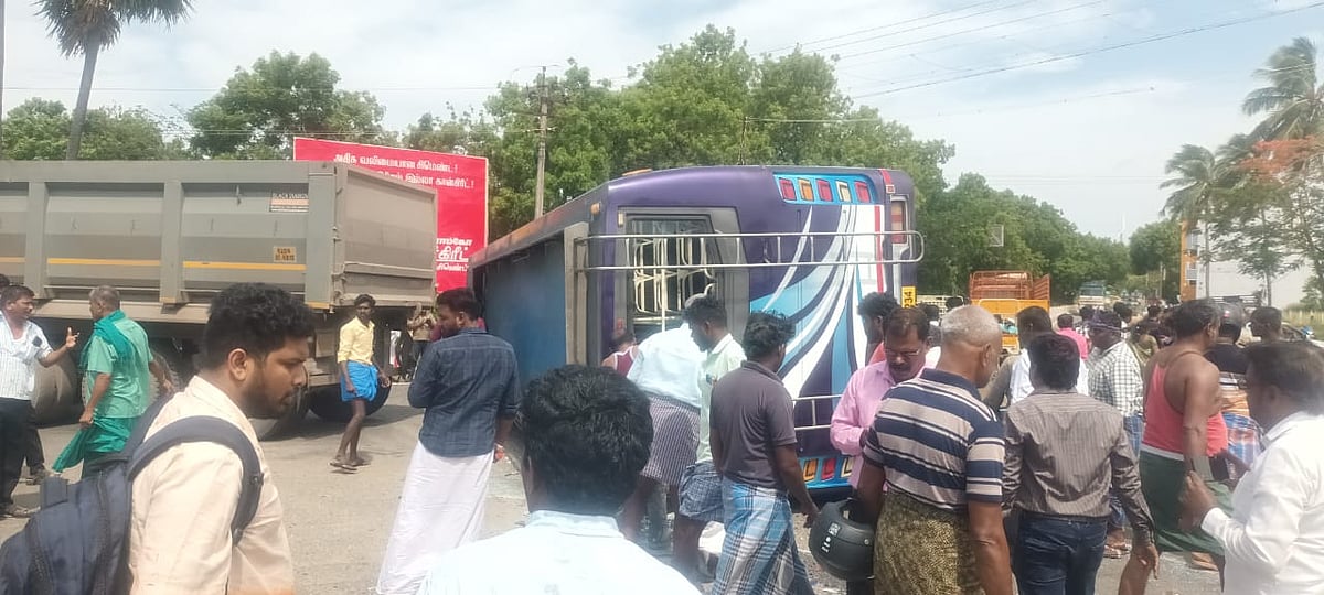 தென்காசி, மதுரை நெடுஞ்சாலையில் பேருந்து - லாரி மோதி விபத்து... சிறுவன் உள்பட 3 பேர் பலி!