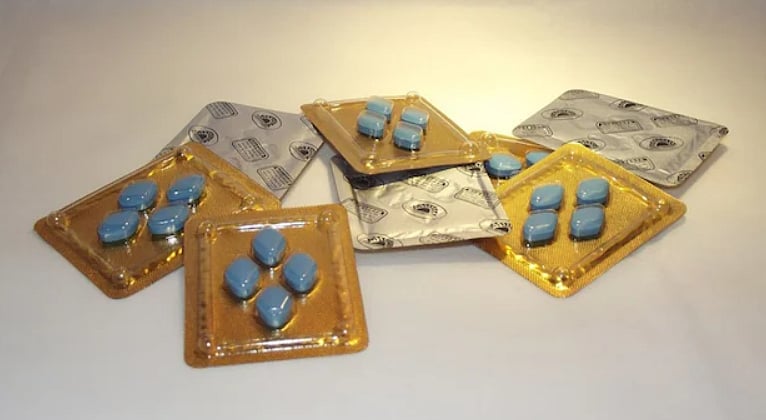 Viagra: `வயாகராவை வேறு பிரச்னைகளை சரி செய்யவும் உபயோகிக்கலாம்'... ஆராய்ச்சியாளர்கள் சொல்வதென்ன?! 