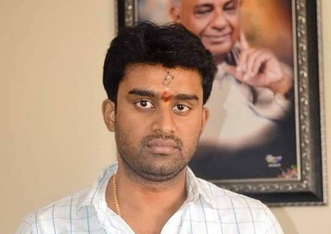 கர்நாடகா: சூரஜ் ரேவண்ணா மீது பாலியல்  புகார்... பணம் பறிக்கும் திட்டம் என பதில் புகார்! 