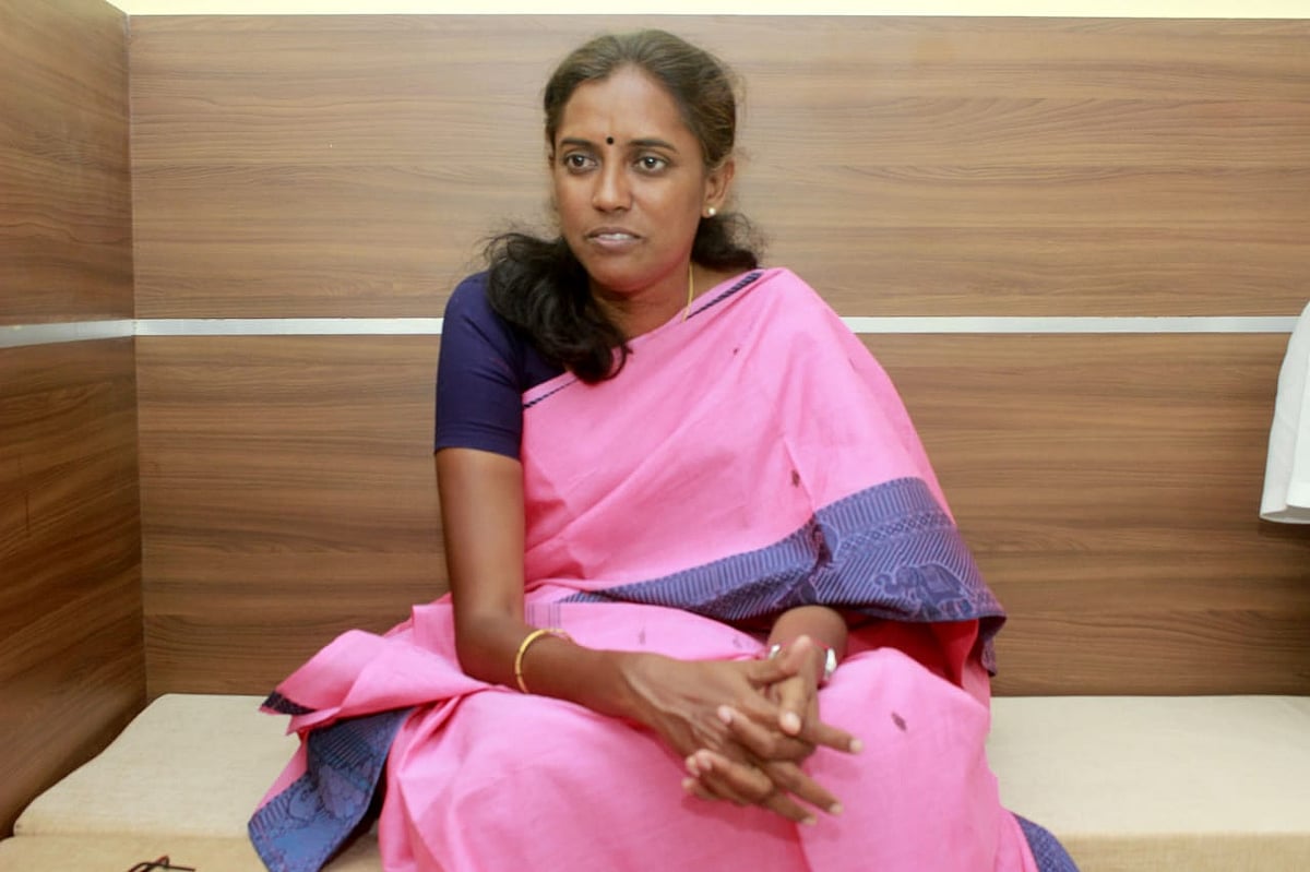 ``பெண்களை ஆபாசமாகவும், பாலியல் வக்கிரத்தோடும் பேசுவது தமிழ் தேசியம் அல்ல!” - ஜோதிமணி காட்டம்