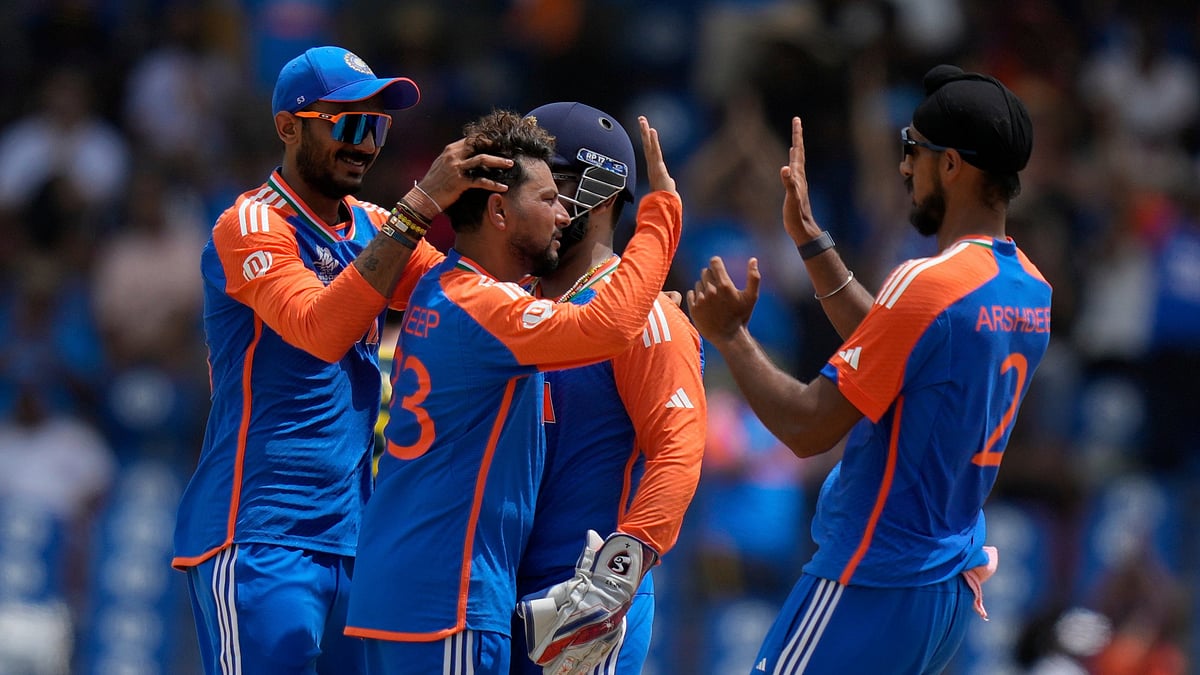 AUS v IND: `துண்டு ஒரு தடவைதான் தவறும்!' - ஹெட்டை வீழ்த்தி அரையிறுதிக்கு முன்னேறிய இந்தியா