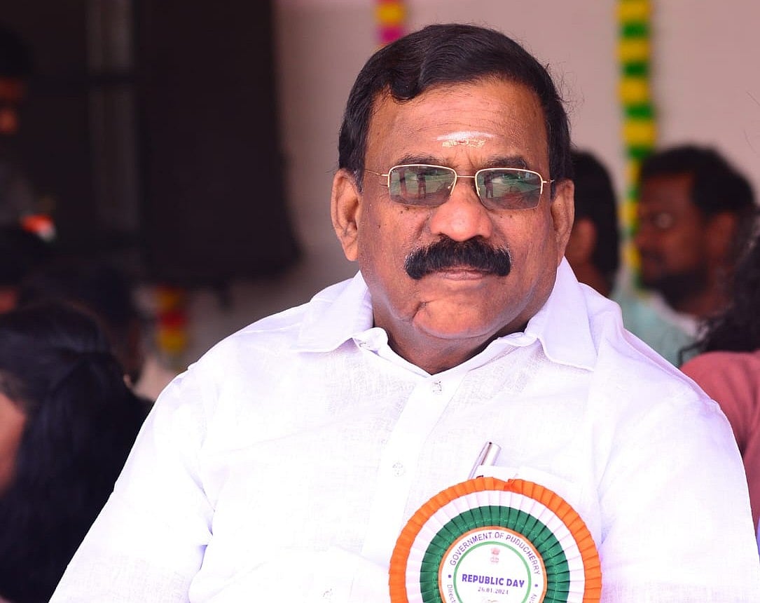 `கட்சித் தலைவரின் துரோகமே தோல்விக்கு காரணம்!’ - புதுச்சேரி பாஜக-வில் வெடித்த கோஷ்டி மோதல்