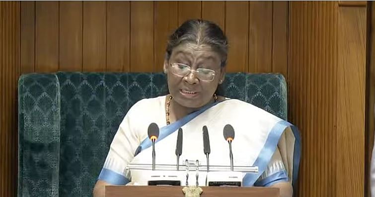 `தேர்வுத்தாள் கசிவு’ டு `வடக்கிழக்கு மாநில விவகாரங்கள்’ - குடியரசுத் தலைவர் உரை ஹைலைட்ஸ்! 