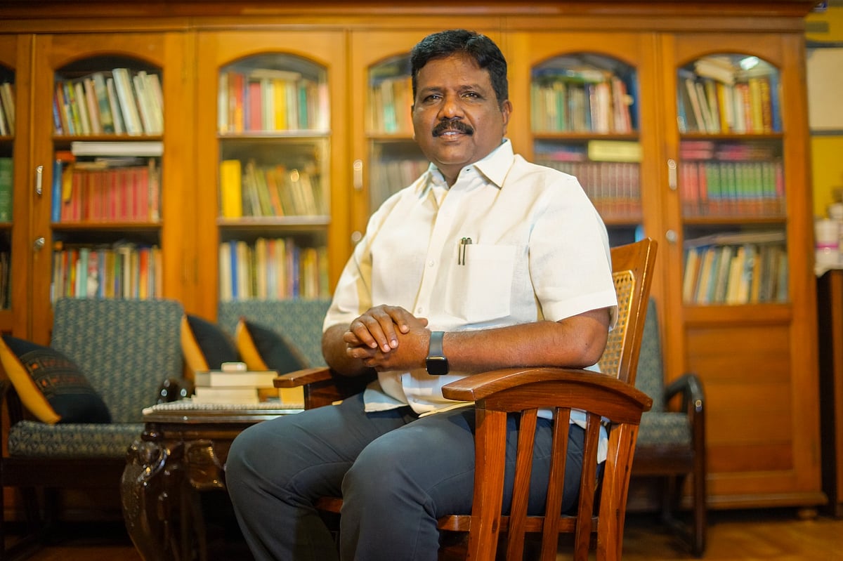 வேங்கைவயல்: `காவல்துறையின் இமேஜ் சிதைய முதல்வர் அனுமதிக்க கூடாது!’ - விசிக எம்.பி ரவிக்குமார்