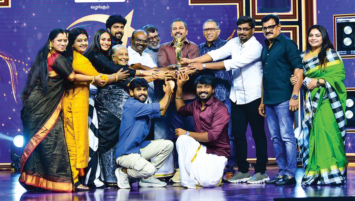 Rewind 2024: உடைந்த கூட்டணி; இணைந்த ஜோடிகள்; மலர்ந்த காதல்... பிரிந்த உறவு... சின்னத்திரை சம்பவங்கள்