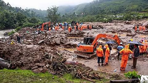 Wayanad Landslide: வயநாடு நிலச்சரிவு மீட்புப் பணி