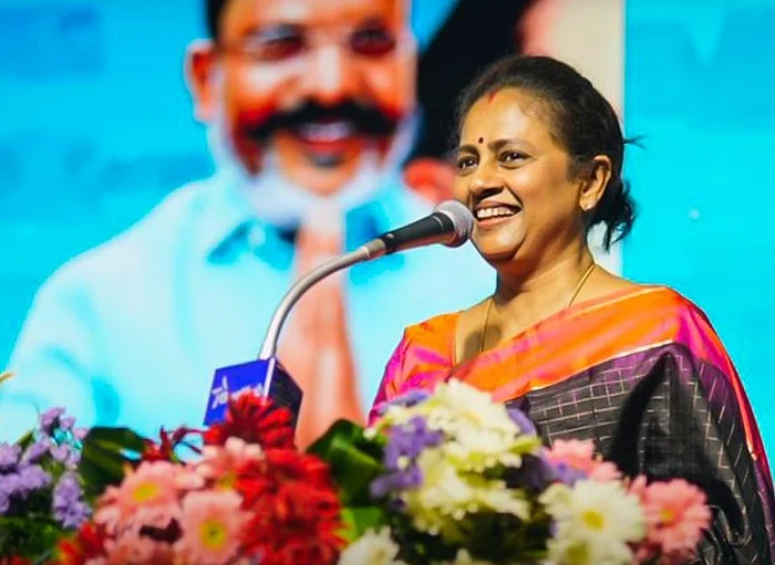 `எச்சரித்த’ வீரமணி; `மாறுபட்ட’ நாஞ்சில் சம்பத்; மறுசீரமைப்பு - திருமாவளவன் பிறந்தநாள் விழா ஹைலைட்ஸ்