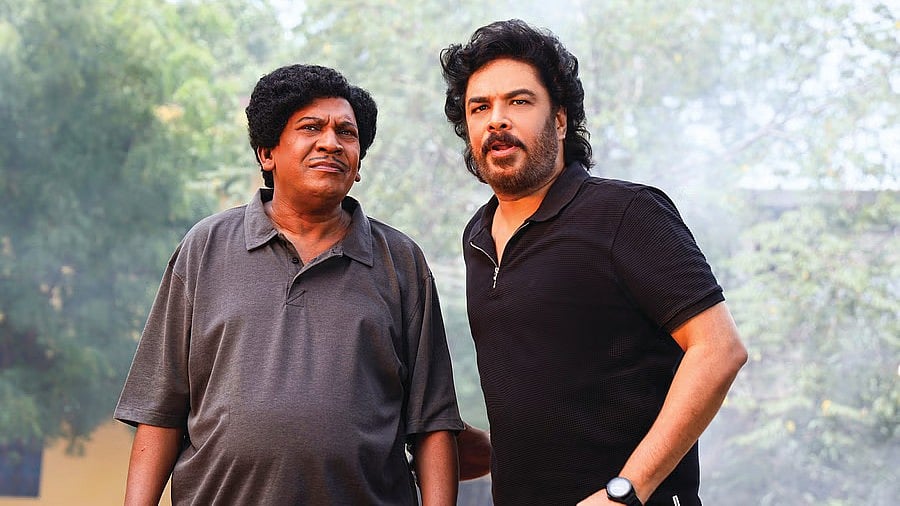 Gangers Review: `புதுசு இல்ல, ஆனா பழசும் ஆகலை!' - சுந்தர்.சி - வடிவேலு ரீ-யூனியன் எப்படியிருக்கிறது?