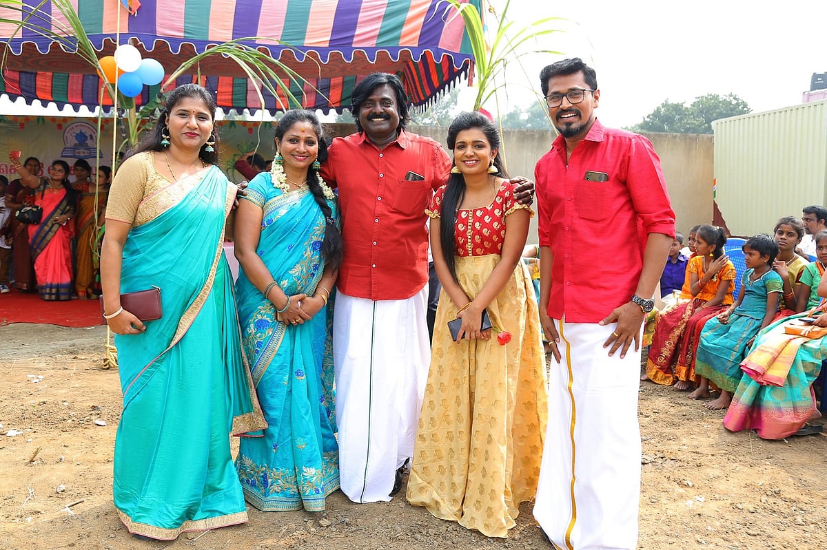 7 முதல் 3 மணி வரை விடாத போன் கால்; ஓட்டமெடுத்த தேர்தல் அலுவலர்; செய்தி வாசிப்பாளர் சங்கப் பஞ்சாயத்து