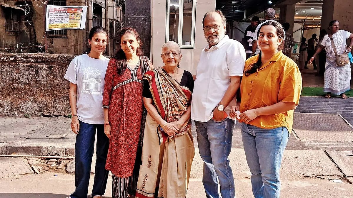 மூன்று தலைமுறை வாக்காளர்கள்