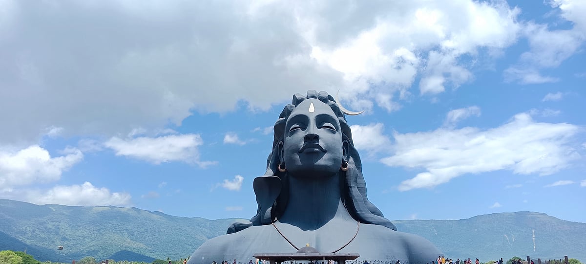 ஆந்திரா to அமெரிக்கா: ஈஷா மீது அதிகரிக்கும் பாலியல் புகார்கள் - தீவிரமடையும் விசாரணையும், விளக்கமும்