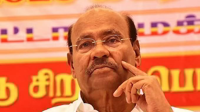 `12-thக்கு பின் கல்லூரியில் விரும்பிய பாடத்தை படிக்கலாமென்பது நுழைவு தேர்வுக்கான தூண்டிலா?'-ராமதாஸ்