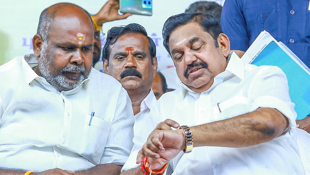 சட்டமன்றம்: முதல்வர் பேசுகையில் அதிமுக வெளிநடப்பு செய்தது ஏன்? - ஆர்.பி உதயகுமார் சொன்ன காரணம்