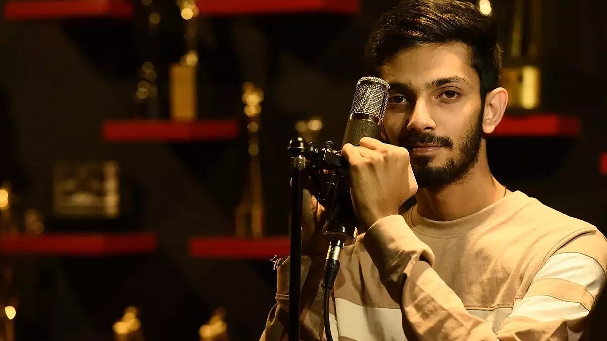 Vidaamuyarchi : `ரசிகர்களின் அந்த சத்தத்துக்காக ஆவலுடன் இருக்கிறேன்'- தீம் மியூசிக் குறித்து அனிருத்