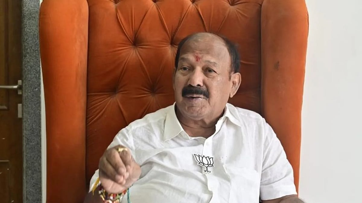 மும்பை: 40 ஆண்டுகளாக எம்எல்ஏவாக இருக்கும் காளிதாஸ்; கின்னஸ் புத்தகத்தில் இடம் பிடிப்பாரா? 