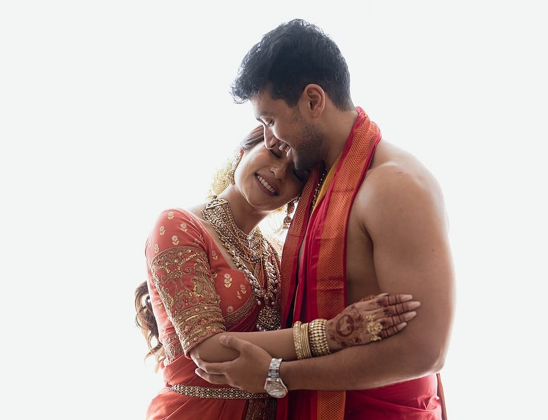 Kalidas Jayaram: 'தங்கமே தங்கமே எம்பட தங்கமே...' காளிதாஸ் ஜெயராம் - தாரிணியின் திருமண க்ளிக்ஸ்|Album