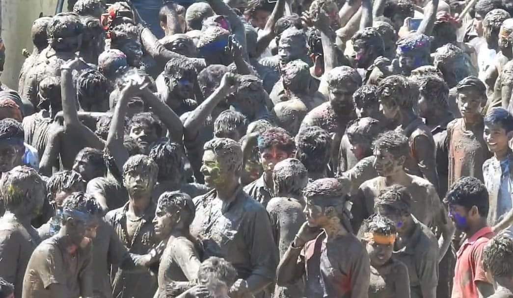 சேற்றாண்டி வேடமிட்டால் நோய்கள் நீங்கும்; விவசாயம் செழிக்கும் - கொடைக்கானலில் வினோதத் திருவிழா