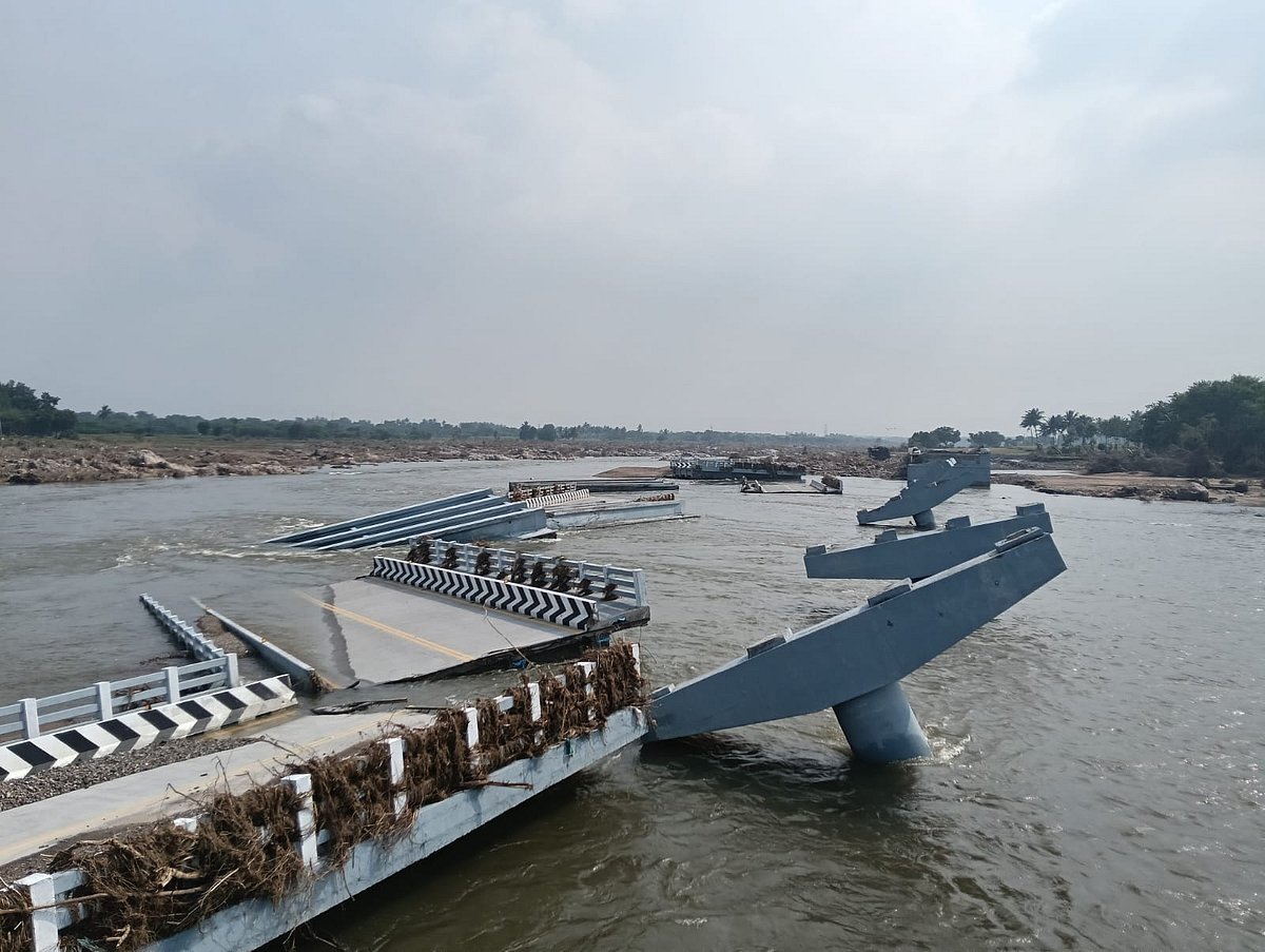 தி.மலை: தென்பெண்ணை ஆற்றில் பெருக்கெடுத்த வெள்ளம்; அடித்துச் செல்லப்பட்ட சாத்தனுர் பாலம் - Spot Visit