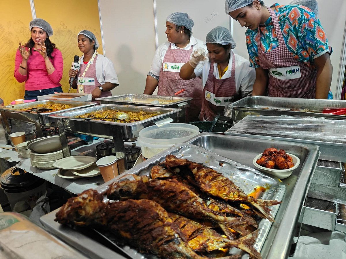 Chennai Food Festival: சென்னை உணவு முதல் குமரி உணவு வரை; களைகட்டிய உணவுத் திருவிழா | Photo Album
