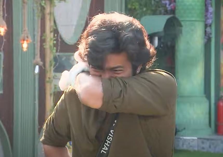 BB Tamil 8: 'அப்பா ஏம்மா வரல...' - கலங்கிய விஜே விஷால்; சர்ப்ரைஸ் கொடுக்கும் பிக் பாஸ்  