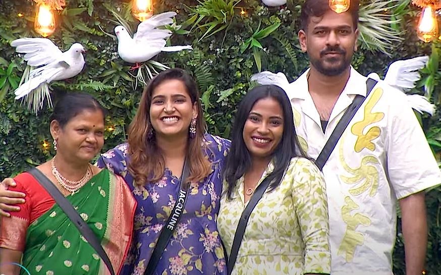 BB Tamil 8: `மூணு வாரம் நல்லா விளையாடிட்டு டைட்டில் வின்னரா நீ வா...' - ஜாக்குலினை தேற்றிய அம்மா