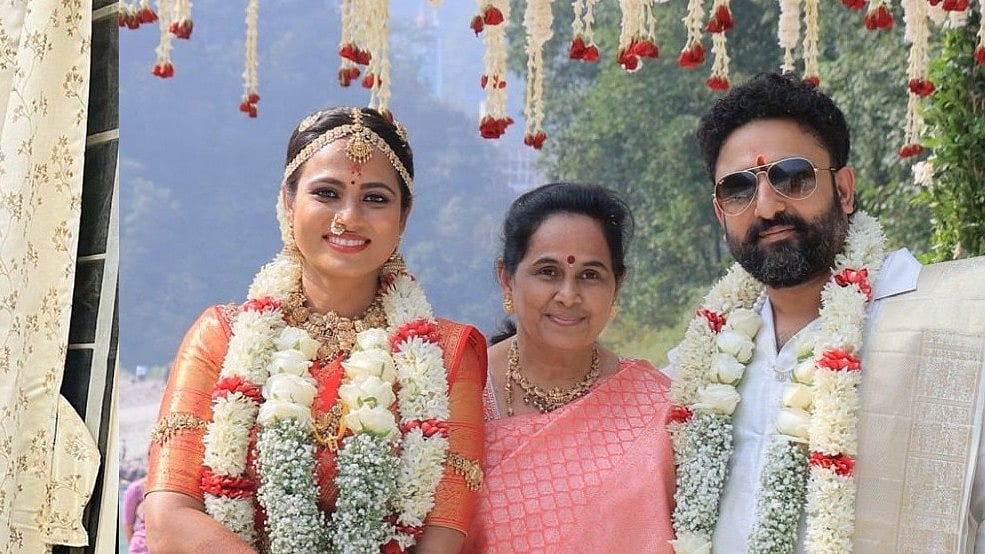 ”ரம்யாவுக்கு மாப்பிள்ளைதான் வரதட்சணை கொடுத்தார்; ஏன்னா..!”- ரம்யா  பாண்டியன் அம்மா