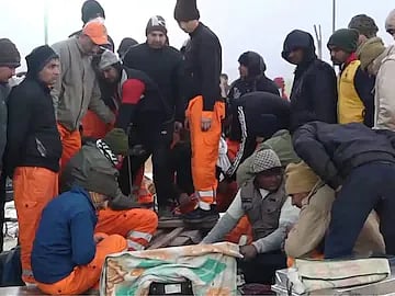 Rajasthan: ஆழ்குழாய் கிணற்றில் விழுந்து 6 நாள்களாக உயிருக்கு போராடும் சிறுமி... என்ன நடந்தது?